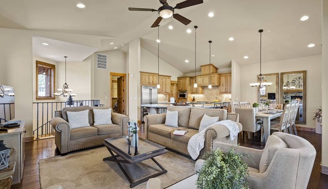 Modern Schaffer's Mill Home | AC, King | Golf Access | Near Lake, Trails & Town