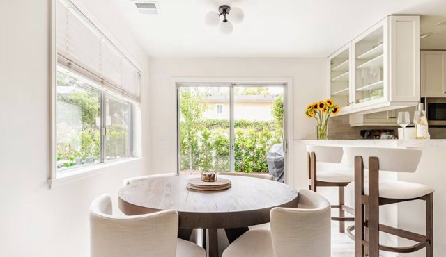 Montecito-Splendide Beachside retreat by Butterfly Beach and Rosewood Miramar. in Montecito