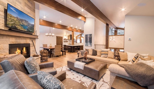 Monthly Lease - Powder Creek by Tahoe Getaways - 4BR Gorgeous Creekside in Alpine Meadows