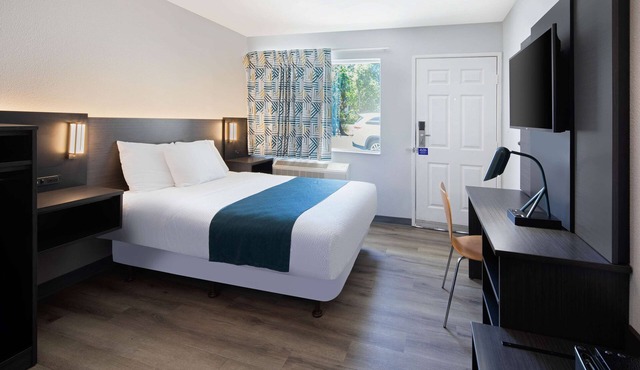 Motel 6 Woodland, CA – Sacramento Airport