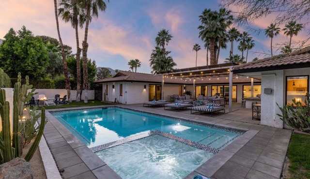 Movie Colony Moderne: Luxury 4BR | Private Pool & Spa | Iconic Neighborhood