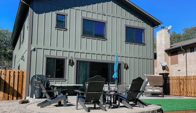 Naci Lake Life! Beautiful Brand New home in Oak Shores at Lake Nacimiento!