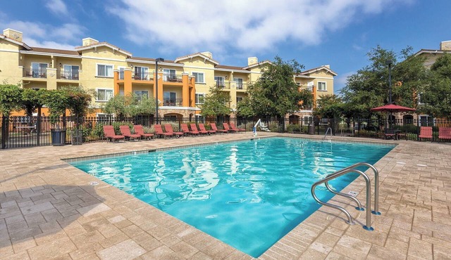 Napa Valley | Napa Wine Getaway | Pool & Hot Tub