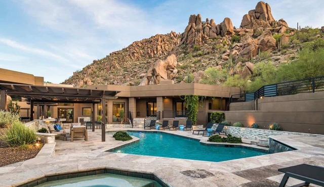 New! Enchanted Estate- Elevated Scottsdale Villa