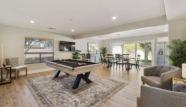 New Luxurious Family Home w/heated pool/spa and sport court