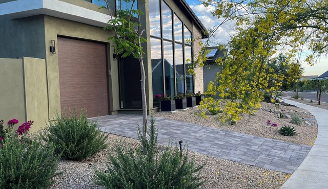 NEW Modern Studio Unit - perfect for 2! in Phoenix