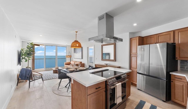 NEW POSH Oceanfront Condo 2BR, EPIC Views! Sunset Cliffs