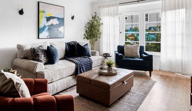 NEW! Venice Historic Flat | Patio & Walk-to-All Location