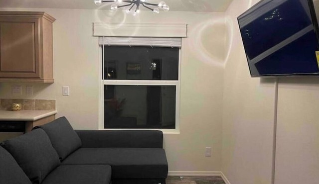 Newly Built 2-Bedroom Home with Free Parking