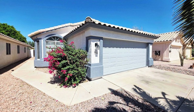 Nice! Desert Breeze - Single-Story Home