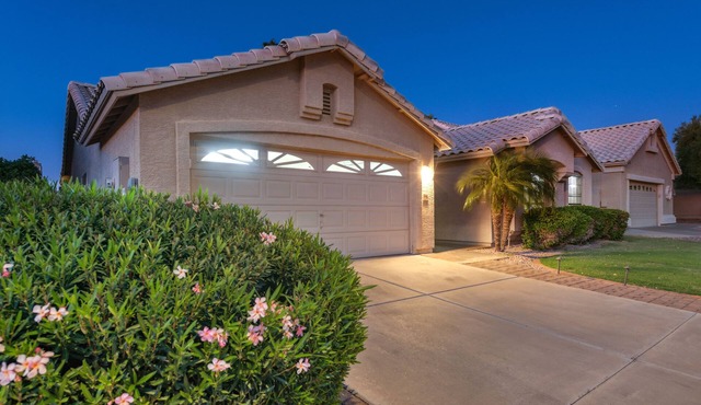 North Phoenix Home near Scottsdale, Paradise Valley & Desert Ridge