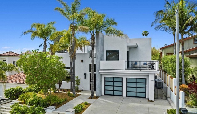 Oasis Del Mar | 5BR Coastal Retreat w/Spa