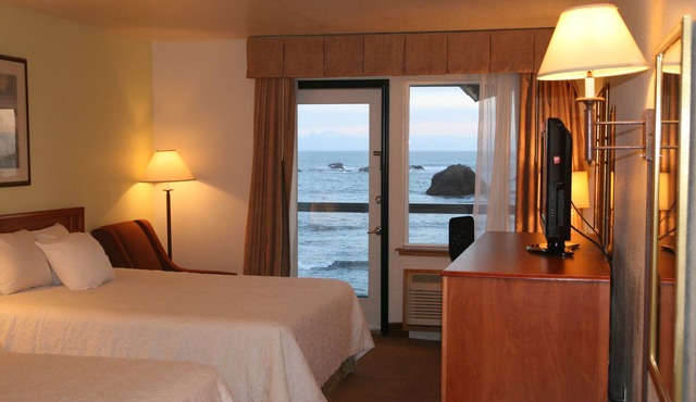 Oceanfront Lodge