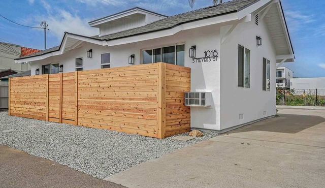 Oceanside Beach Rental - Walk to the Boardwalk!