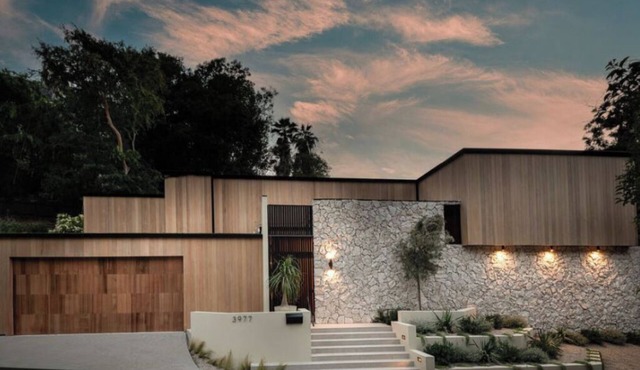 Oeste Avenue - Chic & Serene | Mid-Century Vibes