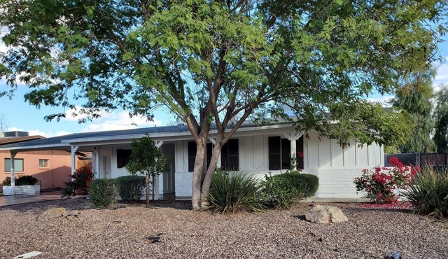 Old Town Scottsdale Basic Home New to Market