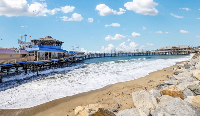 Oneluxstay 3BR Home Near the Beach