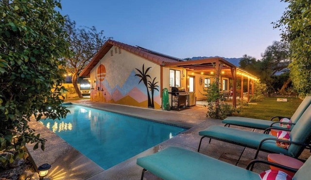 Palm Springs Retreat: Pool, Hot Tub, Mountain Views