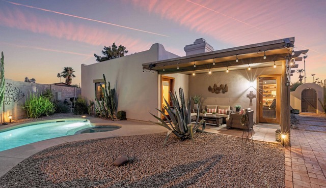 Paradise Valley Oasis - Private Pool + Hot Tub - Near Kierland Commons & Golf
