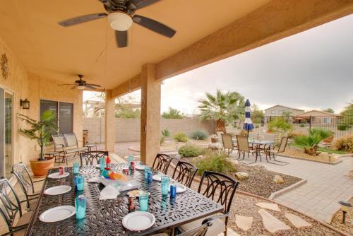 Patio & Community Perks! San Tan Mountain Retreat