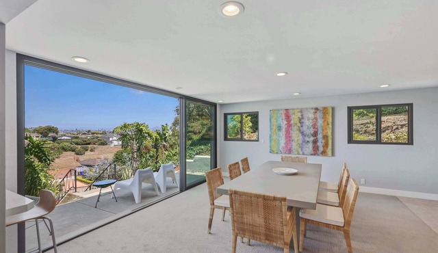 Peaceful Point Loma Retreat w/Pool, Sauna & Stunning Views