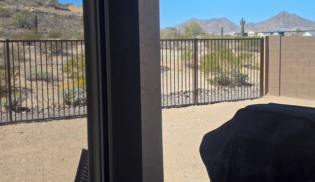 Pleasant 3-bedroom house with AC in San Tan Valley