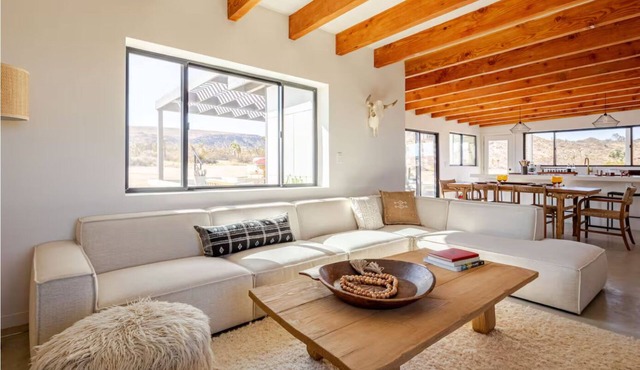 Private Designer Desert Retreat 5 Acres Hot Tub Plunge Pool Stars