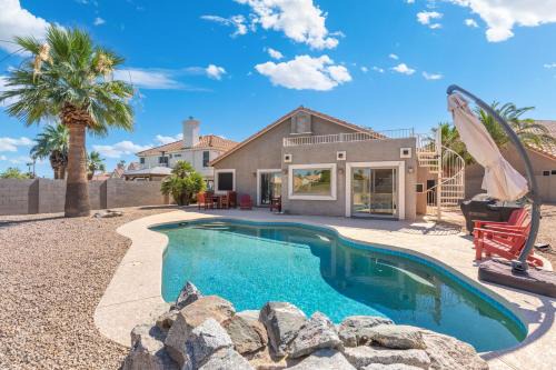 Private Golf Oasis with Pool Patio and Mtn Views