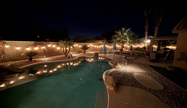 Private Pool & Backyard, Fully Furnished 3-bed/2bath in San Tan Valley!