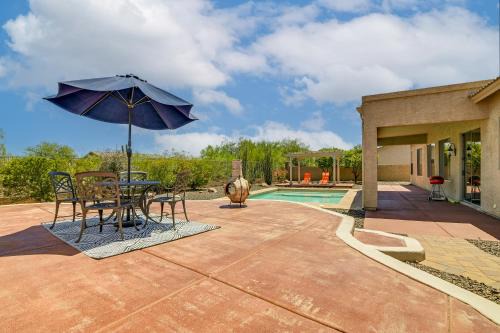 Private Pool + Yard: Gold Canyon Getaway!