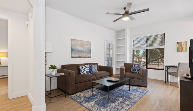 Pure Suites Scottsdale Kierland Commons Scottsdale Quarter 2 Bed Pool Gym