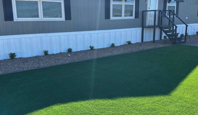 Queen Creek Retreat 4 beds, Hot Tub & San Tan mountain hiking & views on 1 acre