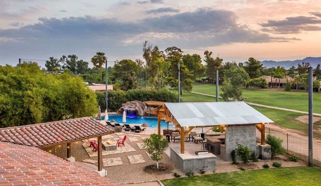 Relax & Play -Ultimate Retreat- Pickleball & more!