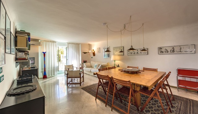 ROMANTIC 2 ROOMS AT PETITE AFRIQUE