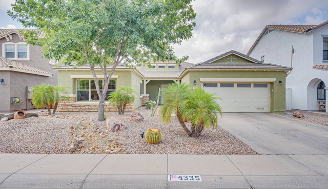 Saguaro Spot with Hot Tub and Private Heated Pool