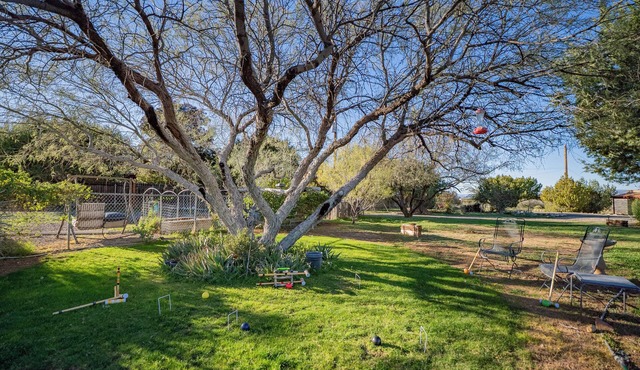 Serenity at Rimrock, swim spa, views, fenced yard, pet friendly!