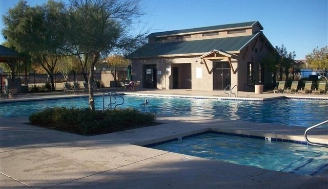 Single Level! 3B 2B Johnson Ranch.