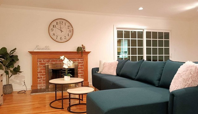Spacious 3BR 2BA Home, Pet-Friendly and Comfortable