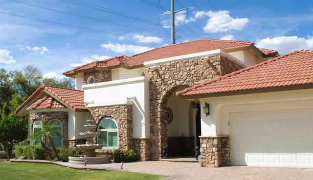 Spacious 4-bedroom house in Val-Vista Lakes Gilbert