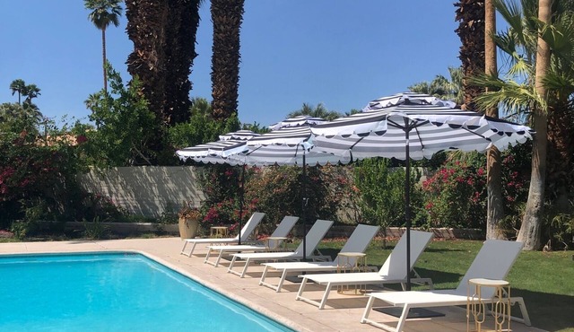 Spacious 4-bedroom house with Pool and Hot Tub in phenomenal Palm Springs