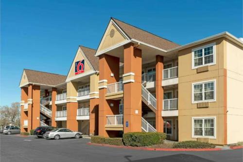 Studio 6 Extended Stay Sacramento Arden Way CA