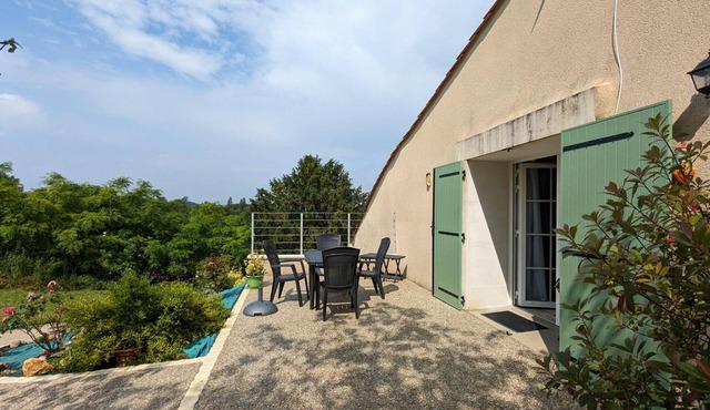 Studio Châteauneuf-sur-Charente, studio flat, 3 persons in Châteauneuf-sur-Charente
