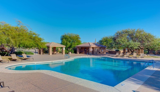 Stunning Upgrades, Perfect Sunset Views with pool