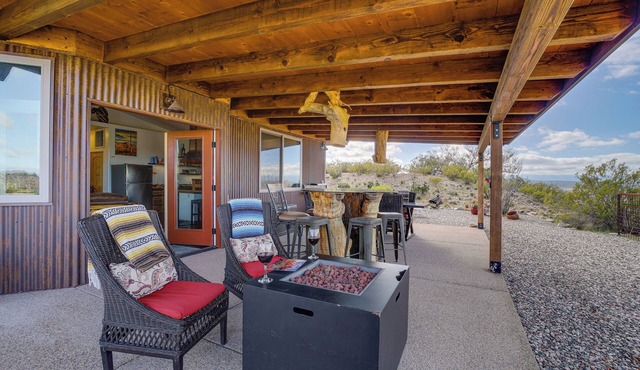 Surrounding Mtn & Valley Views! Cornville Getaway