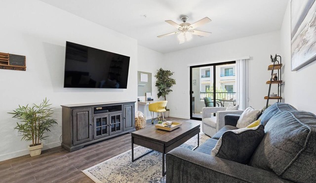 The Cays at Ocotillo | Luxury Condo | Resort Pool