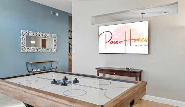 The Fritz | Pool + Theater + Games | Sleeps 14