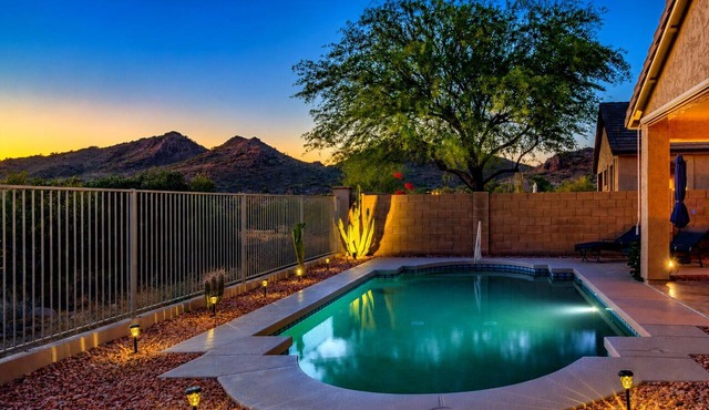 The Retreat at Gold Canyon - Private Pool, Firepit & Superstition Mountain Views