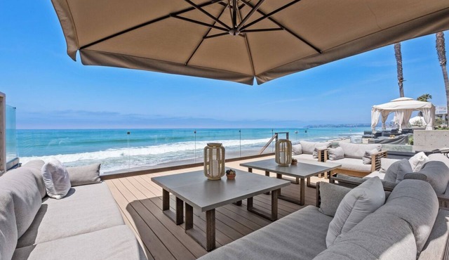 The Sandbox - Vintage Beachfront Bungalow - private beach Dana Point STR23-0020