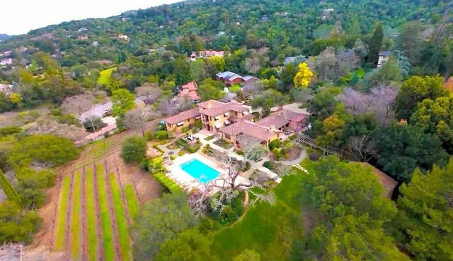 Tuscan Vineyard Estate: Luxurious 5-bed 5-bath pool+spa SJC/SFO/Santa Cruz beach
