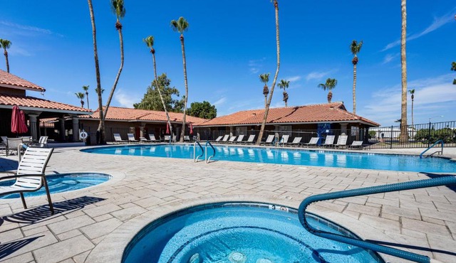 Viewpoint Golf Resort Home! Pools, Hot Tubs & More